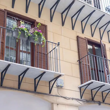 Ai Bottonai Casa 23 *